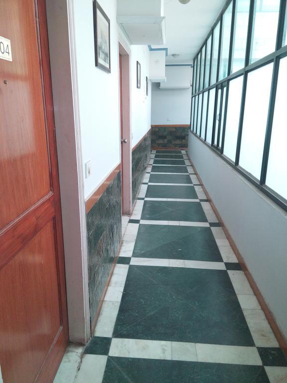 Hotel Queens Residency Gurgaon Luaran gambar